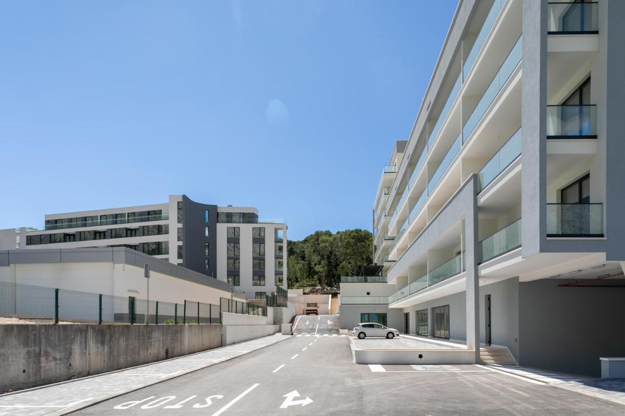 Apartment Apartments Amfora Dino Makarska